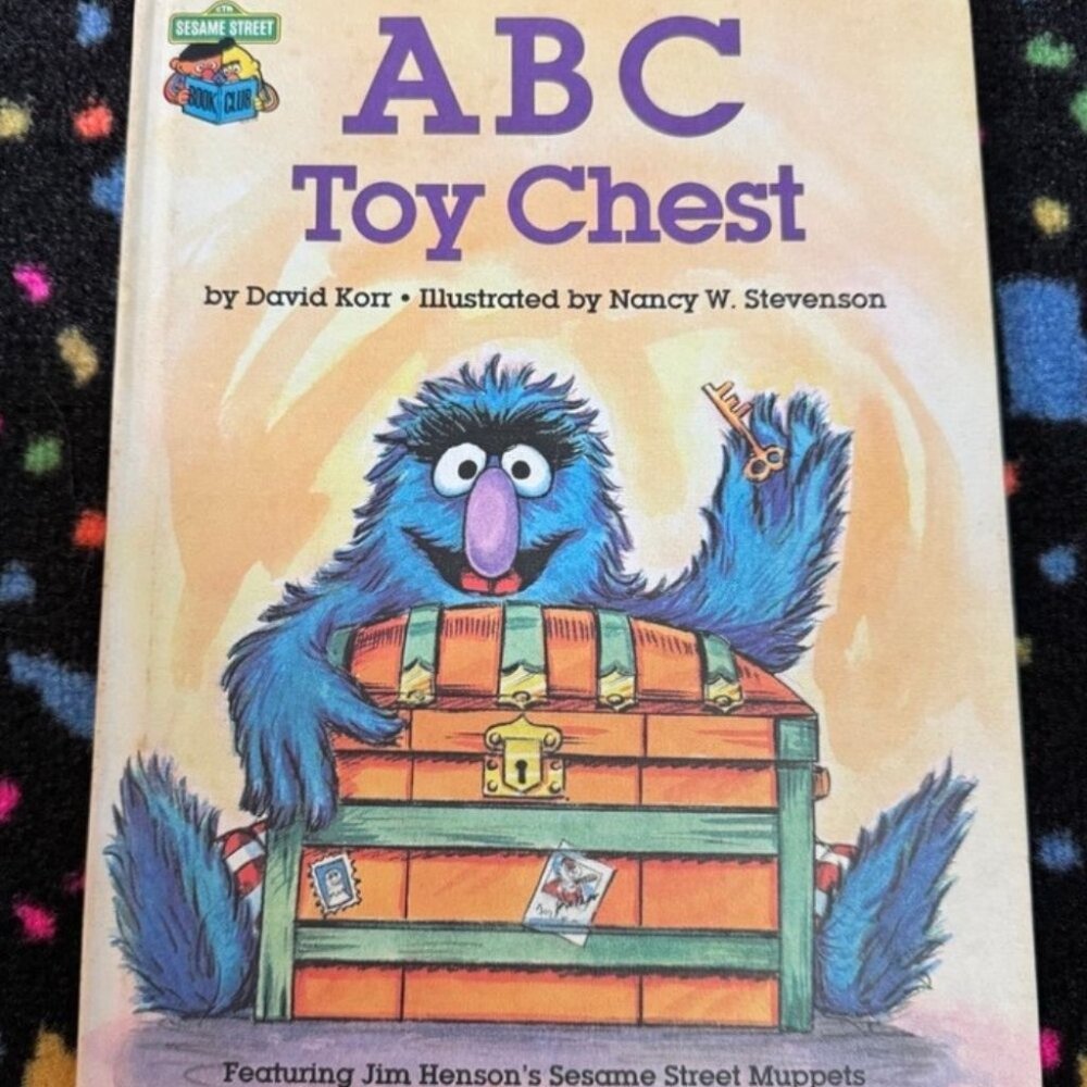 ABC TOY‎ CHEST BOOK